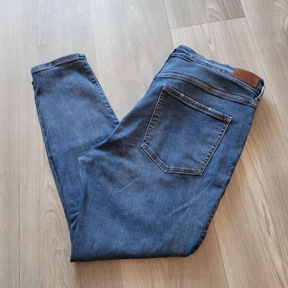 Express 14R High Rise Skinny Jeans Denim With Distressed Details - Picture 1 of 5